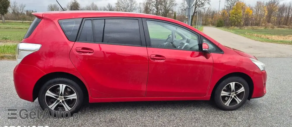TOYOTA Verso 1.6 5-Sitzer