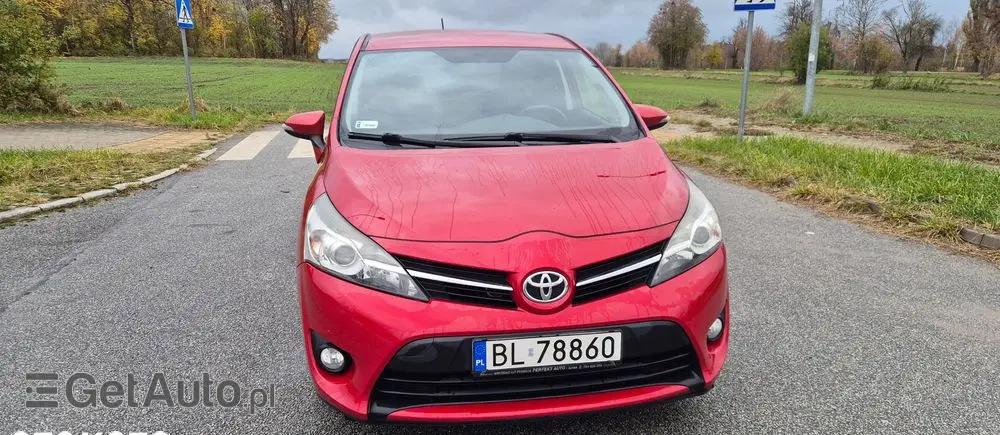 TOYOTA Verso 1.6 5-Sitzer