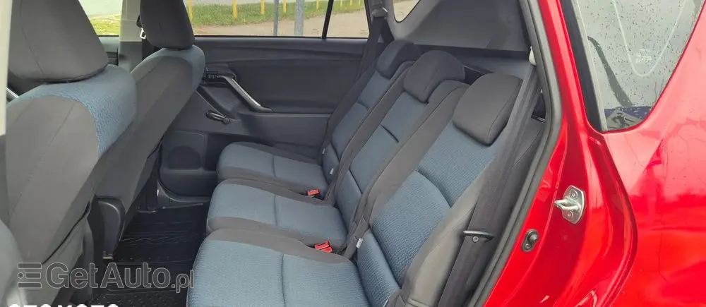 TOYOTA Verso 1.6 5-Sitzer