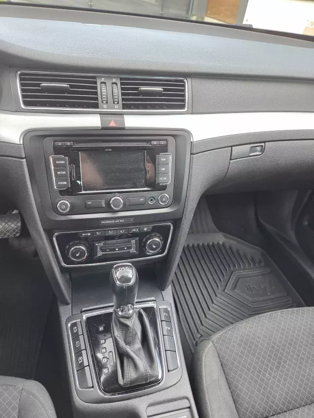 SKODA Superb Elegance DSG