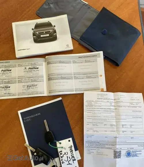 PEUGEOT Partner 