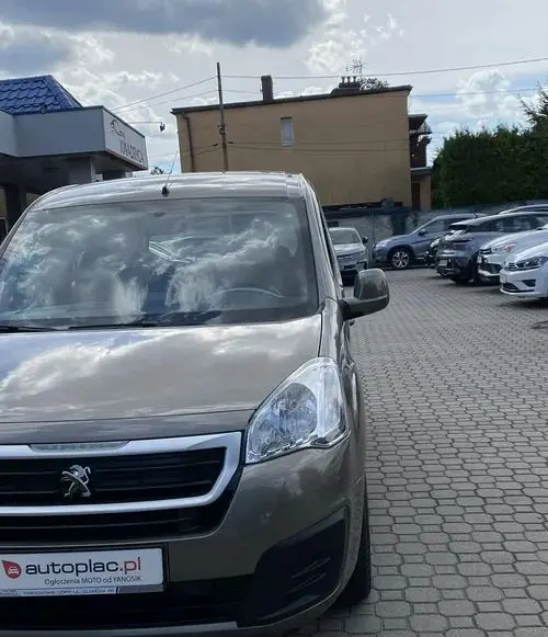 PEUGEOT Partner 