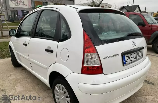 CITROEN C3 1.1 (60 KM)
