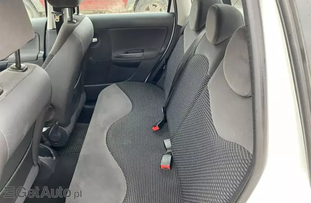 CITROEN C3 1.1 (60 KM)