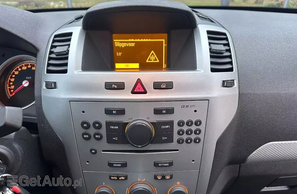 OPEL Zafira 