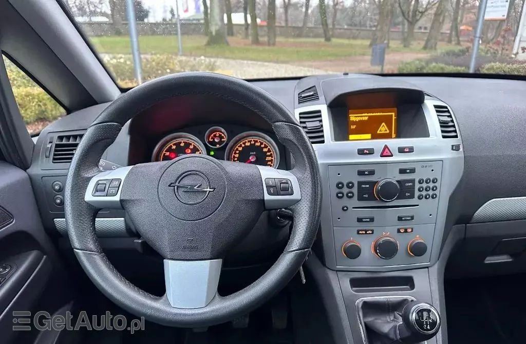 OPEL Zafira 