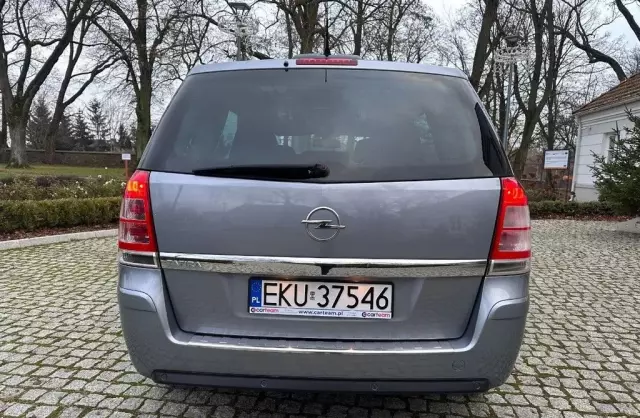 OPEL Zafira 