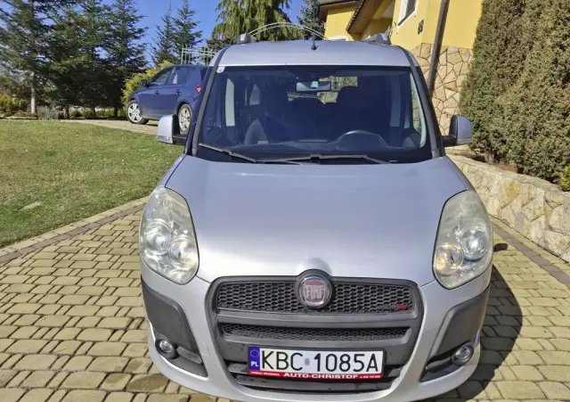FIAT Doblo 1.6 16V Multijet Start&Stopp Dualogic Emotion Family