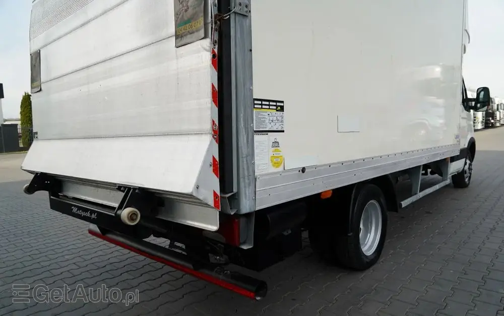 IVECO DAILY 35-150 / KONTENER 4,3 m  / WINDA 750 KG / BLIŹNIAK / SPROWADZONY 