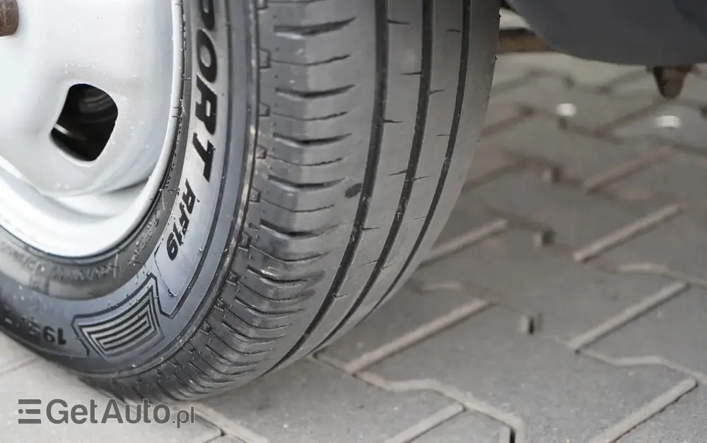 IVECO DAILY 35-150 / KONTENER 4,3 m  / WINDA 750 KG / BLIŹNIAK / SPROWADZONY 