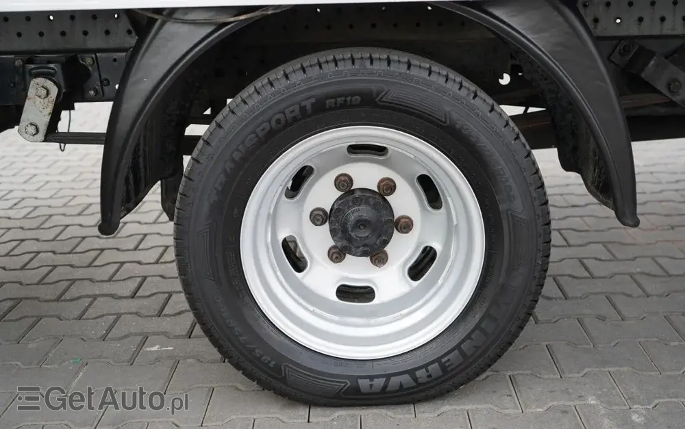 IVECO DAILY 35-150 / KONTENER 4,3 m  / WINDA 750 KG / BLIŹNIAK / SPROWADZONY 