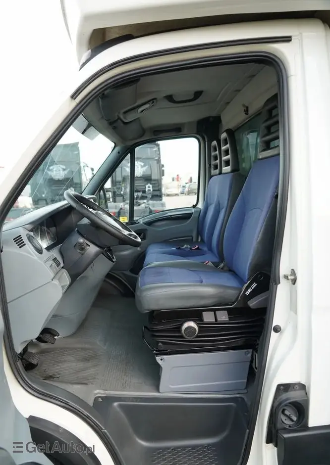 IVECO DAILY 35-150 / KONTENER 4,3 m  / WINDA 750 KG / BLIŹNIAK / SPROWADZONY 