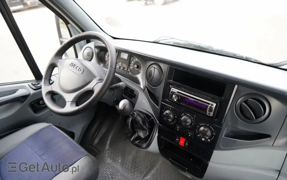 IVECO DAILY 35-150 / KONTENER 4,3 m  / WINDA 750 KG / BLIŹNIAK / SPROWADZONY 