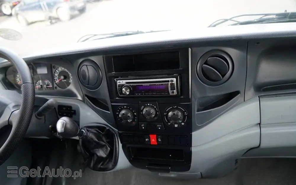 IVECO DAILY 35-150 / KONTENER 4,3 m  / WINDA 750 KG / BLIŹNIAK / SPROWADZONY 