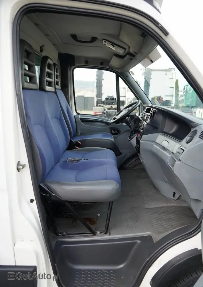 IVECO DAILY 35-150 / KONTENER 4,3 m  / WINDA 750 KG / BLIŹNIAK / SPROWADZONY 