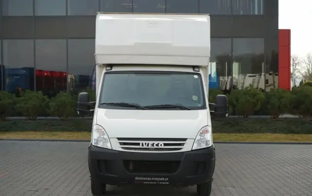 IVECO DAILY 35-150 / KONTENER 4,3 m  / WINDA 750 KG / BLIŹNIAK / SPROWADZONY 