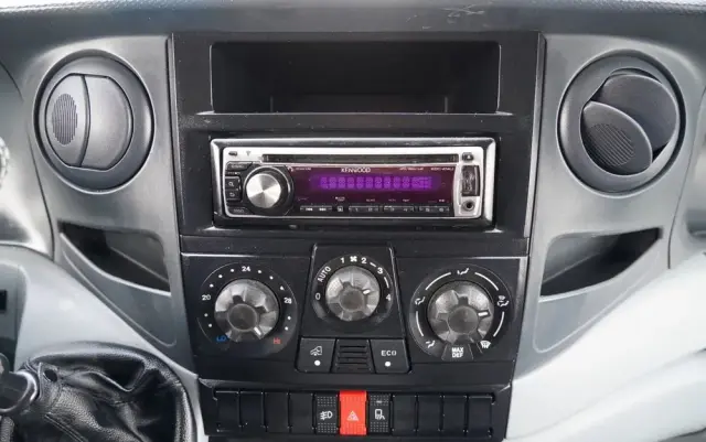 IVECO DAILY 35-150 / KONTENER 4,3 m  / WINDA 750 KG / BLIŹNIAK / SPROWADZONY 