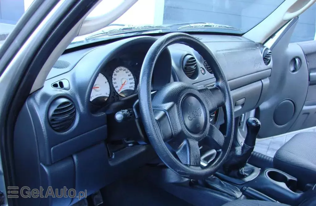 JEEP Cherokee 2.5 CRD (143 KM)