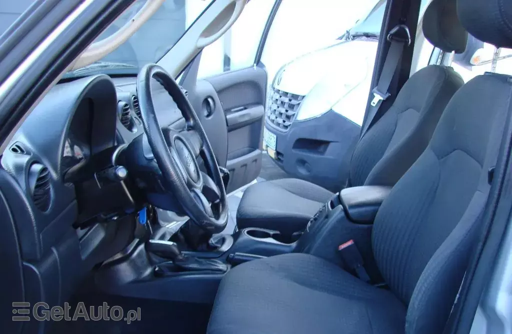 JEEP Cherokee 2.5 CRD (143 KM)