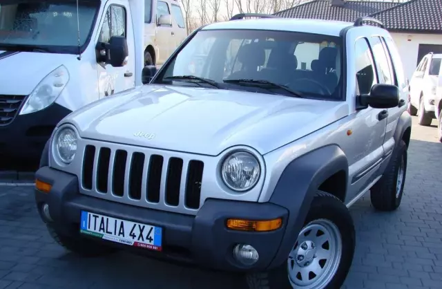 JEEP Cherokee 2.5 CRD (143 KM)