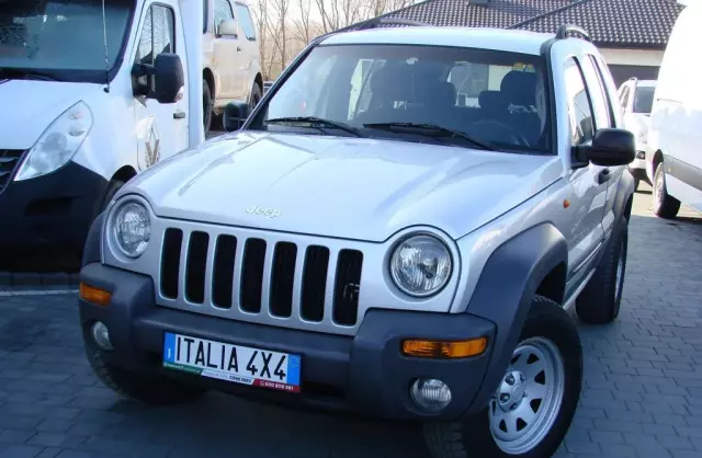 JEEP Cherokee 2.5 CRD (143 KM)