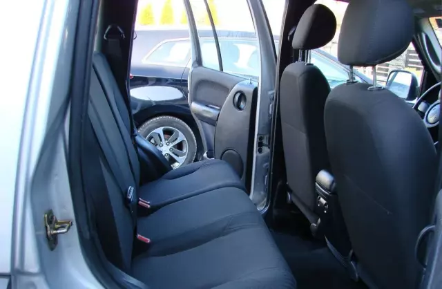 JEEP Cherokee 2.5 CRD (143 KM)