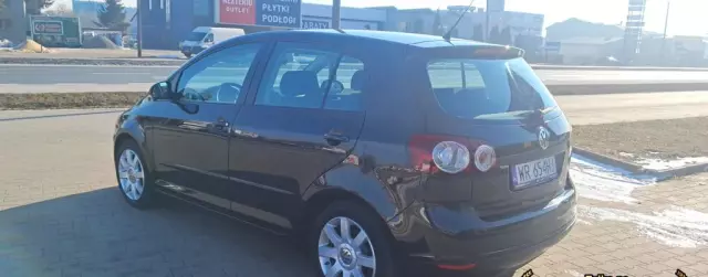 VOLKSWAGEN Golf Plus 