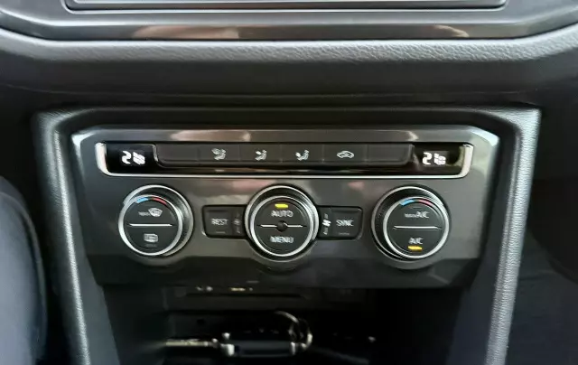 VOLKSWAGEN Tiguan 2.0 TDI BMT SCR 4Mot Comfortline