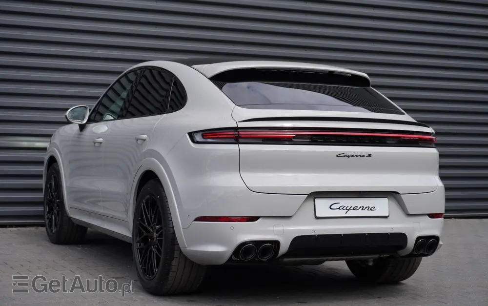PORSCHE Cayenne Coupe S