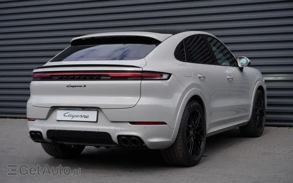 PORSCHE Cayenne Coupe S