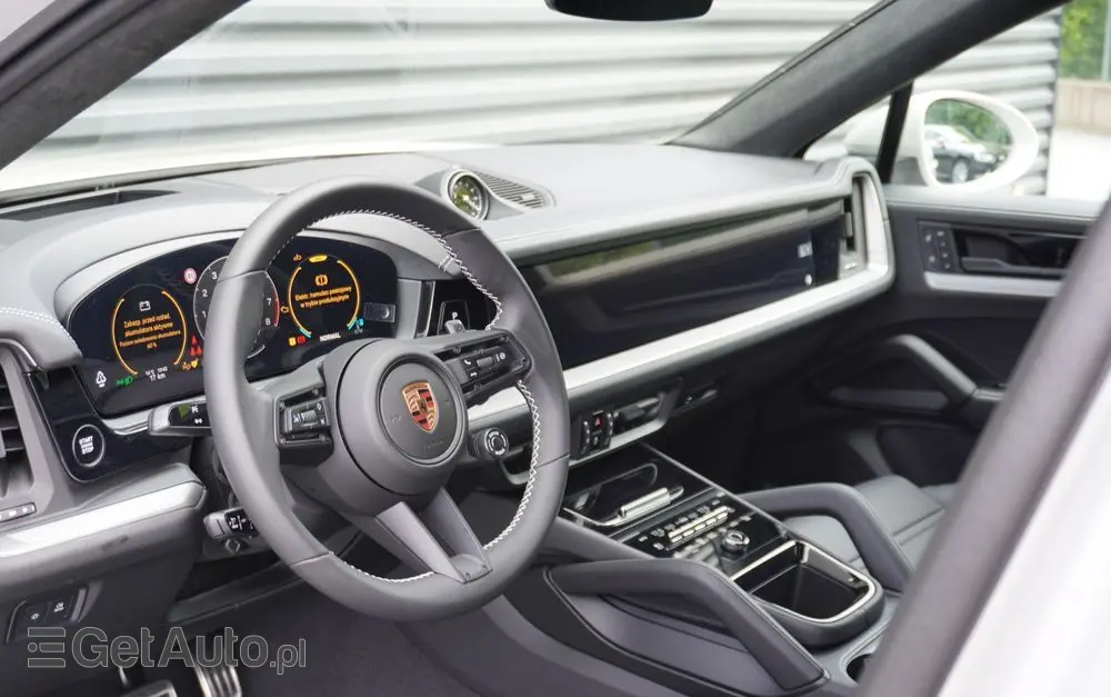 PORSCHE Cayenne Coupe S