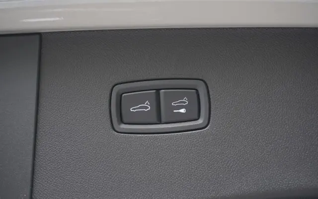 PORSCHE Cayenne Coupe S