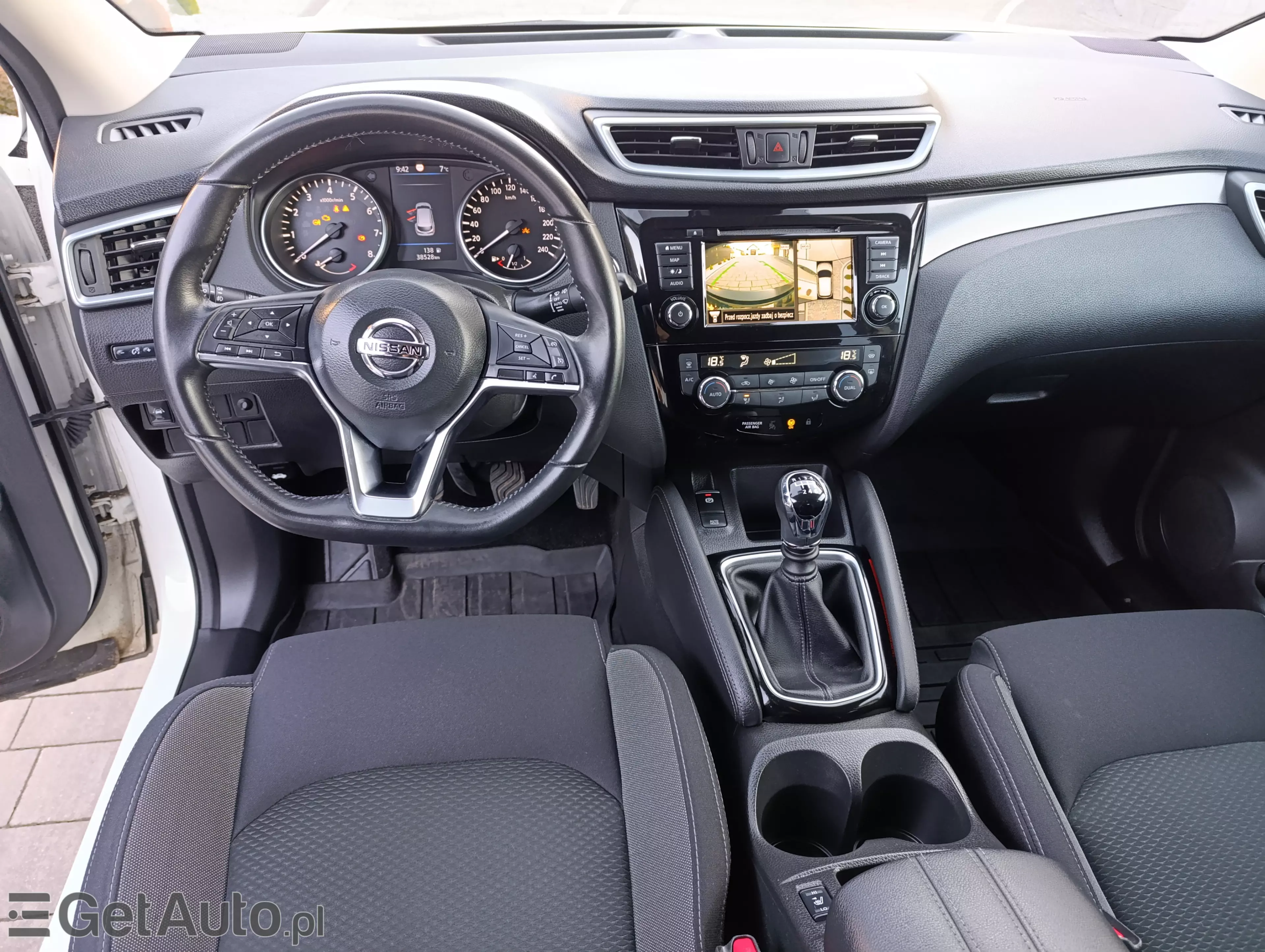 NISSAN Qashqai N-Connecta DCT