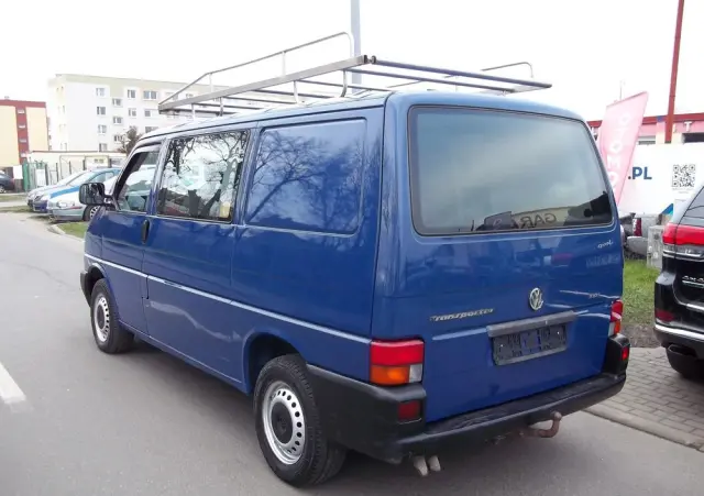VOLKSWAGEN Transporter 