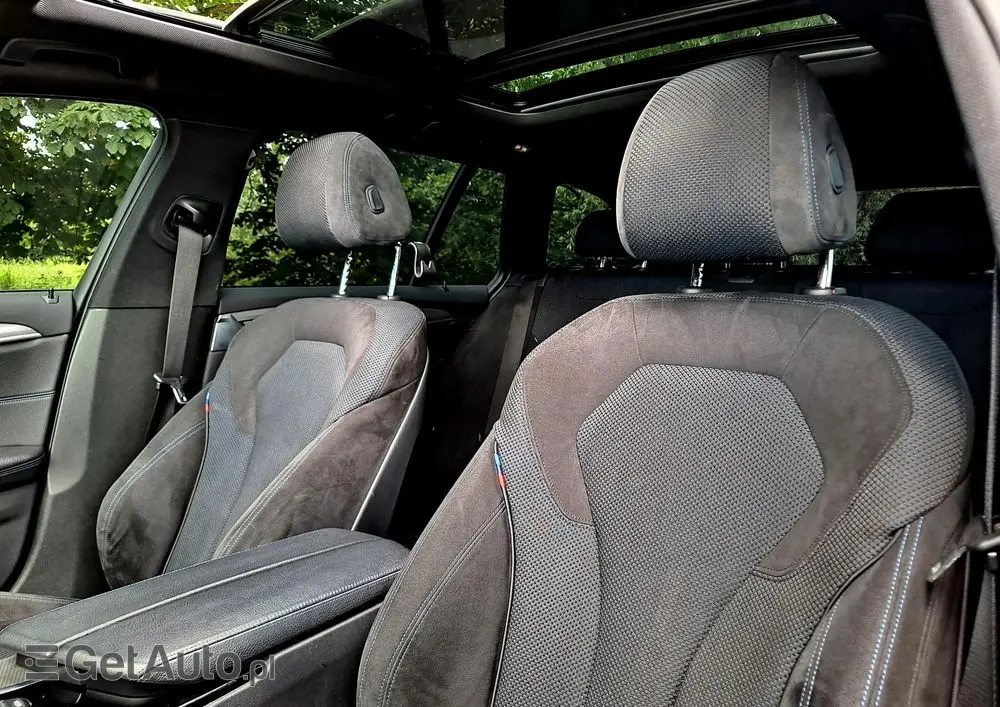 BMW Seria 5 520d xDrive M Sport sport