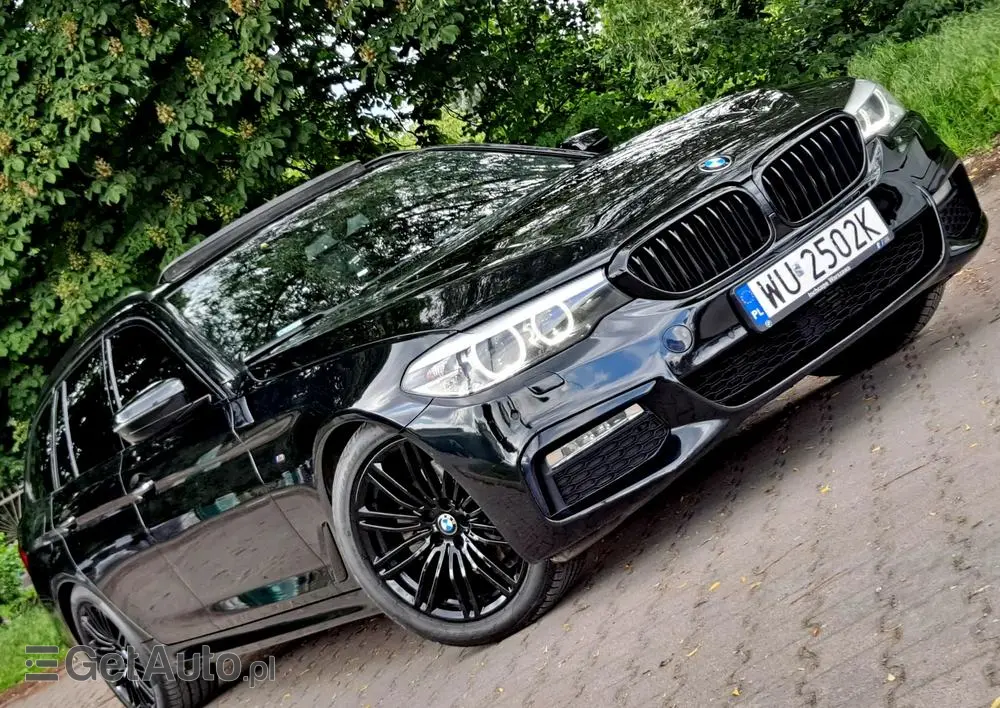 BMW Seria 5 520d xDrive M Sport sport