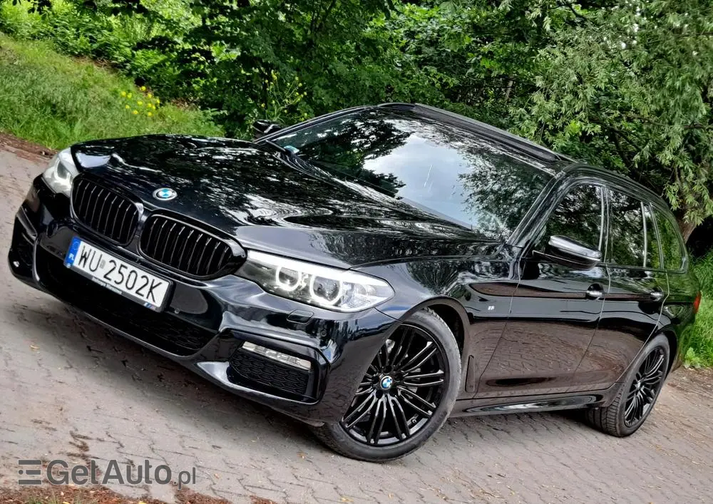 BMW Seria 5 520d xDrive M Sport sport