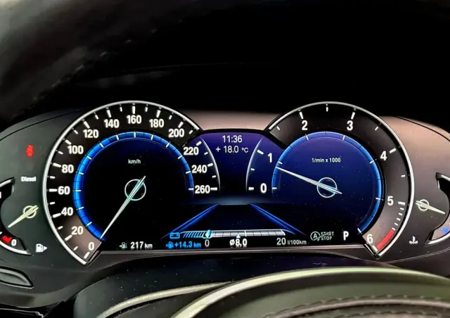 BMW Seria 5 520d xDrive M Sport sport