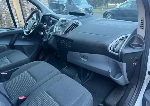 FORD Transit Custom Kombi 310 L2H2 Trend