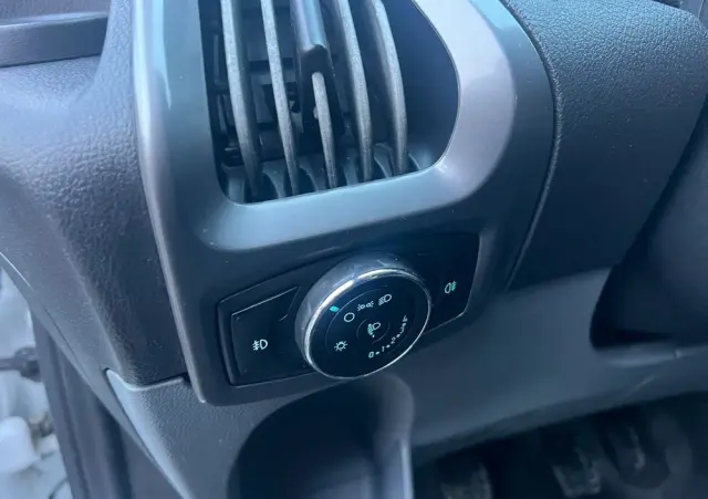 FORD Transit Custom Kombi 310 L2H2 Trend