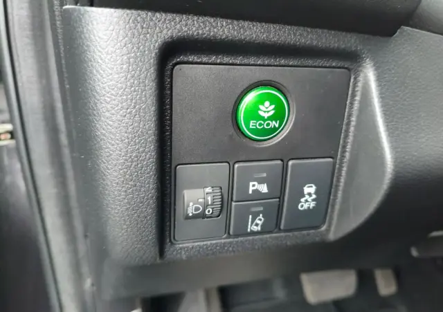 HONDA HR-V 1.5 i-VTEC CVT Elegance