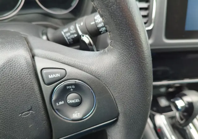 HONDA HR-V 1.5 i-VTEC CVT Elegance