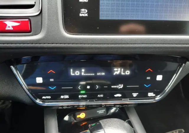 HONDA HR-V 1.5 i-VTEC CVT Elegance