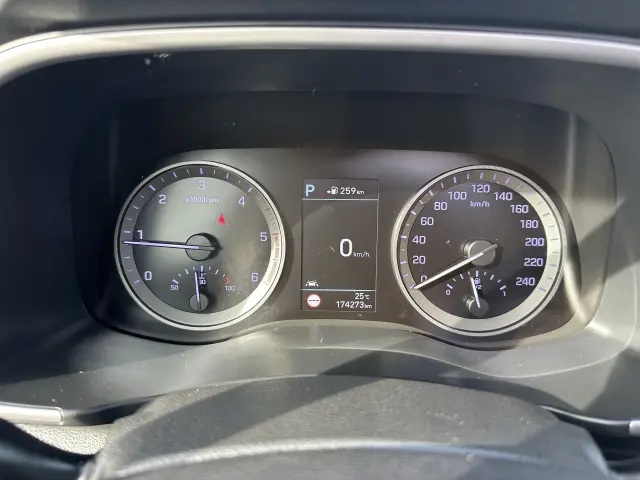 HYUNDAI Tucson Premium Aut.