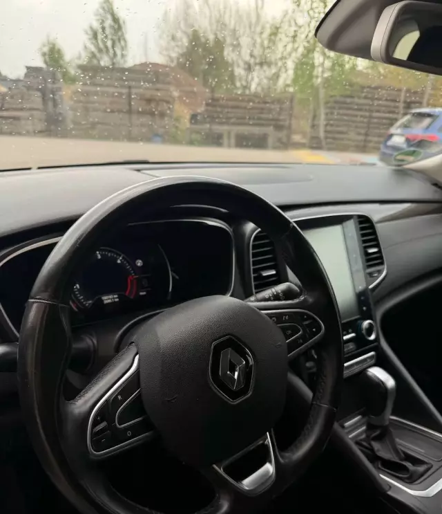 RENAULT Talisman 