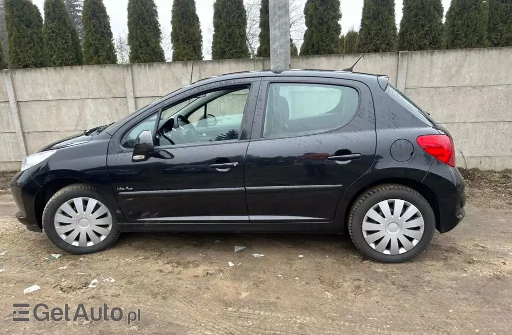 PEUGEOT 207 