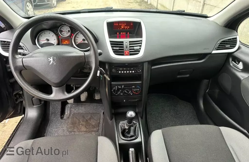 PEUGEOT 207 