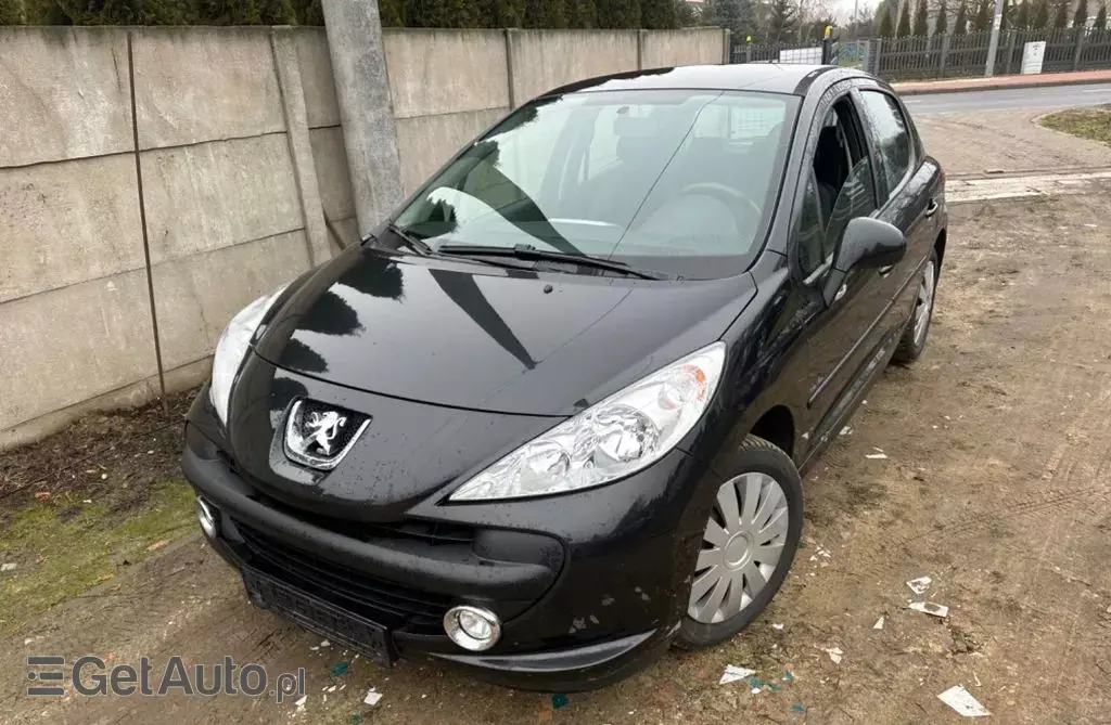 PEUGEOT 207 