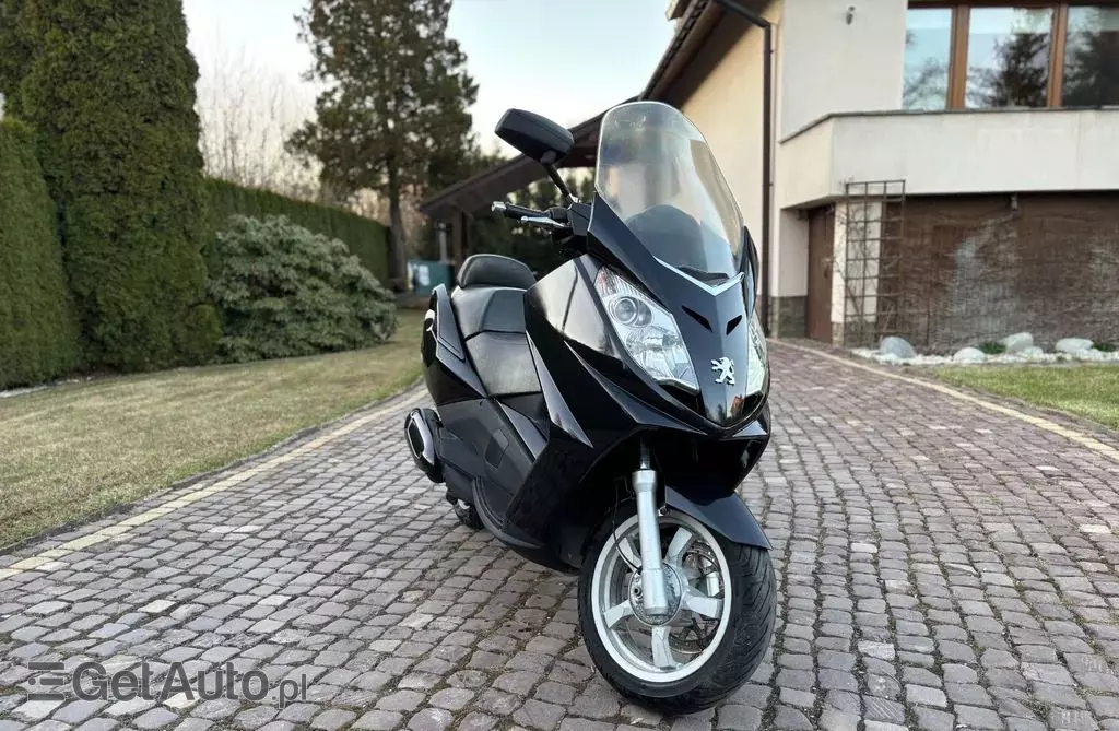 PEUGEOT Satelis 250 