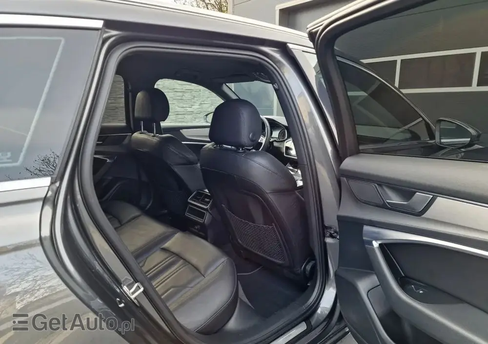 AUDI A6 Avant 40 TDI S tronic S line